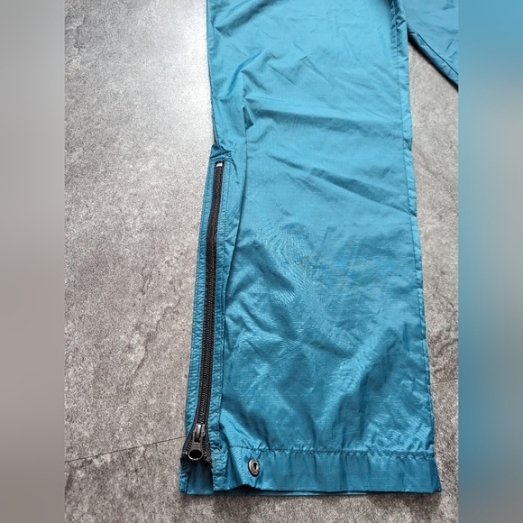 Vintage Helly Hansen rain pants Green teal Size medium - Picture 9 of 9